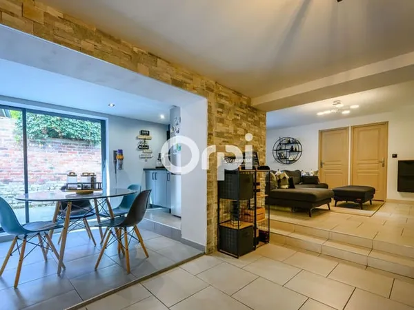 Maison 6 pièces 158 m²