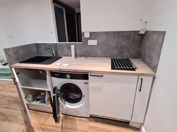 Charmant studio meublé 33 m² avec chambre séparée