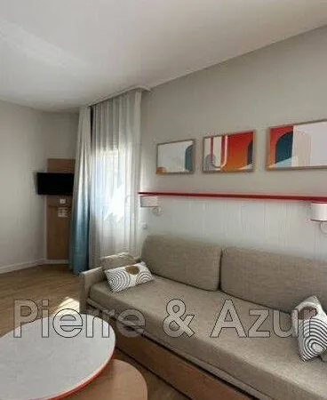 Studio 1 pièce 31 m²