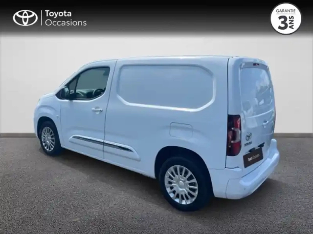 Toyota Proace city medium 100 d-4d business rc23 — photo 2