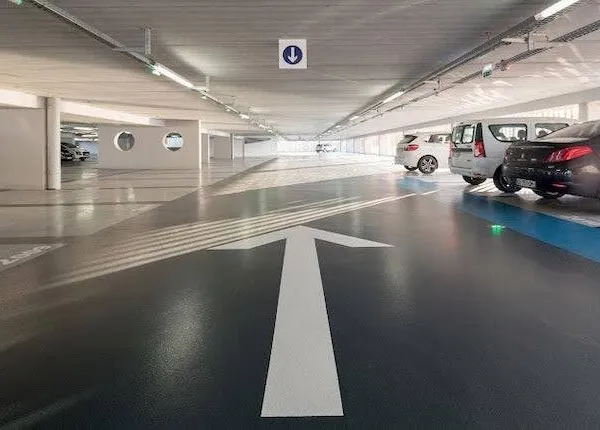 Parking 12 m²