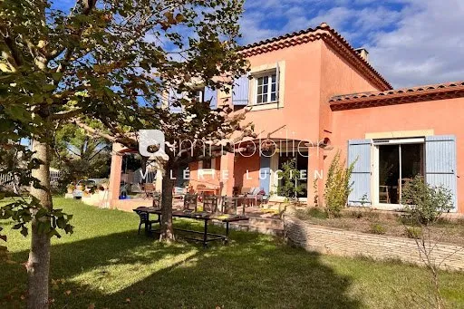 Maison 5 pièces 134 m²