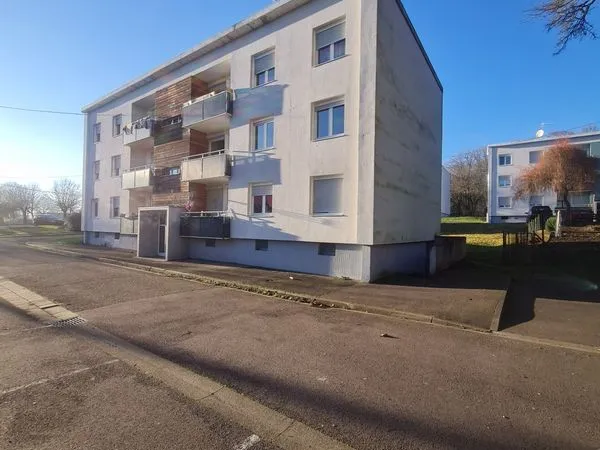 Location d'un logement lumineux de type F4 dans un cadre verdoyant et boisé rue Lamartine Valmont su