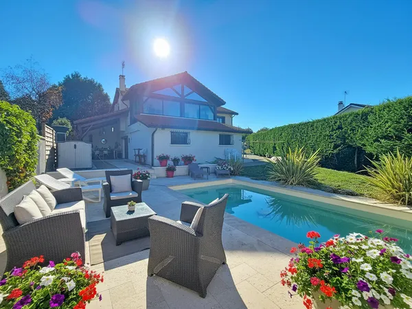Maison haut de gamme refaite à neuf