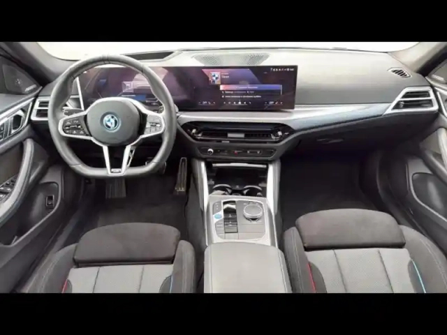 Bmw I4 edrive40 340ch m sport — photo 12