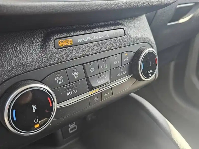 Ford Kuga 2.5 duratec 225 phev powershift — photo 80