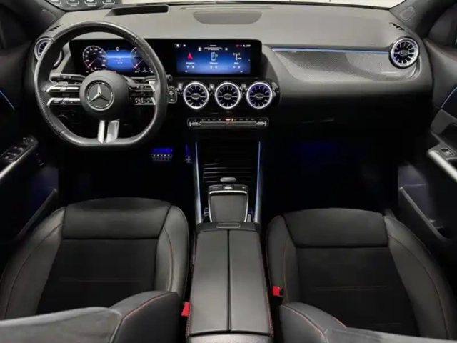 Mercedes Gla 200 d amg line — photo 11