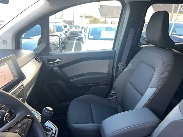 Renault Kangoo blue dci 95 — photo 26