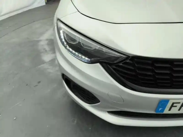 Fiat Tipo 5 portes 1.4 95 ch ligue 1 conforama — photo 14