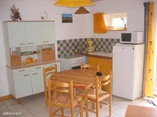 À LOUER - Logement meublé en zone rurale - Calme et cadre naturel