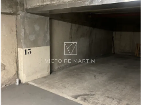 Parking 18 m²