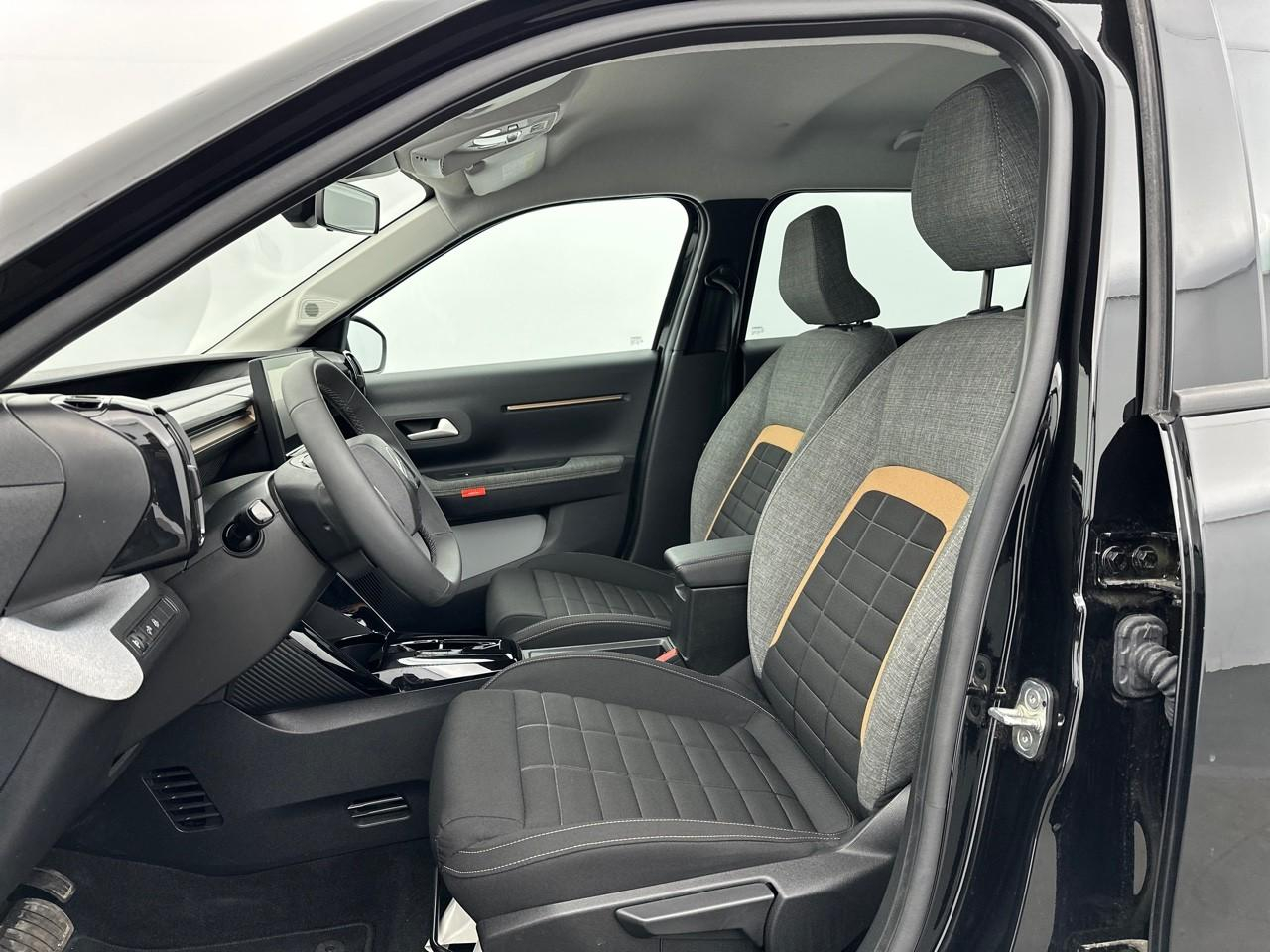 Citroën C3 Aircross hybride 145 ch aut plus — photo 10