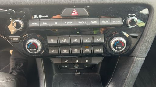 Kia Sportage 1.6 CRDi 136 MHEV DCT7 - GT Line Premium – 2021 – 75794 km – Diesel – Boîte Automatique — photo 42