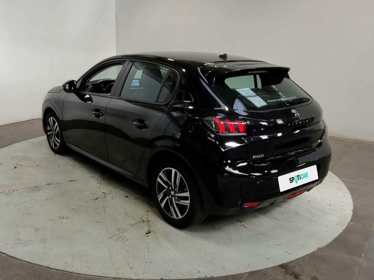 Peugeot 208 puretech 100 s&s bvm6 allure — photo 3