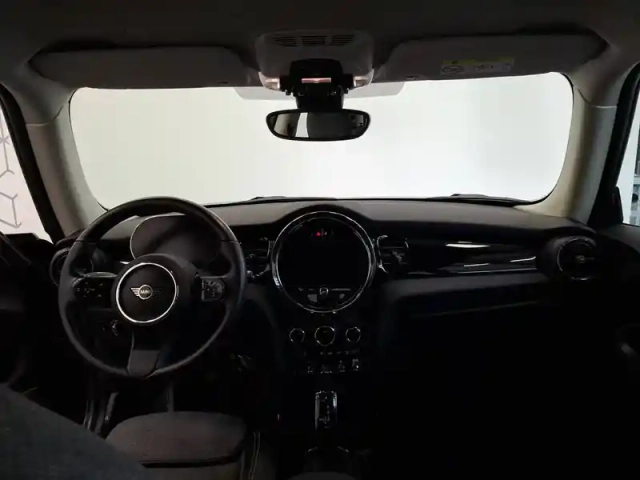 Mini Mini hatch 3 portes cooper 136 ch dkg7 — photo 13