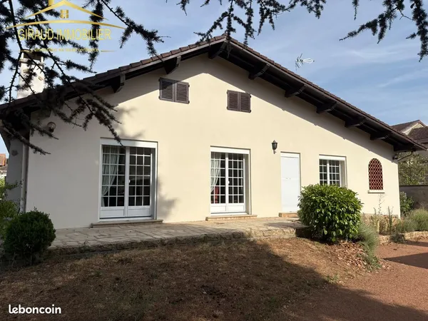 Propriété 6 pièces 130 m²