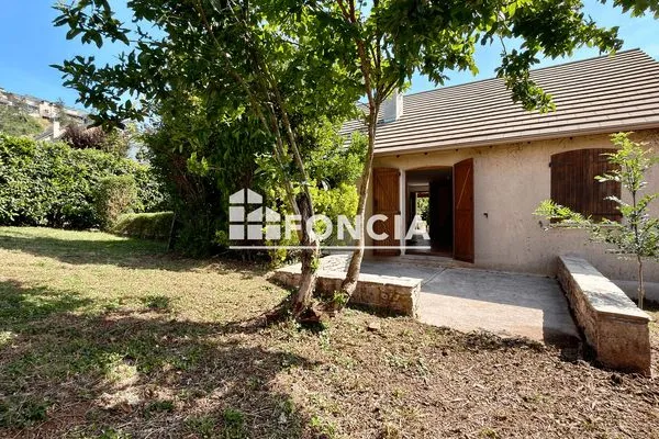 Maison 5 pièces 102 m²