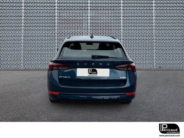 Skoda Octavia combi 1.0 tsi mhev e-tec 110 ch dsg7 — photo 6