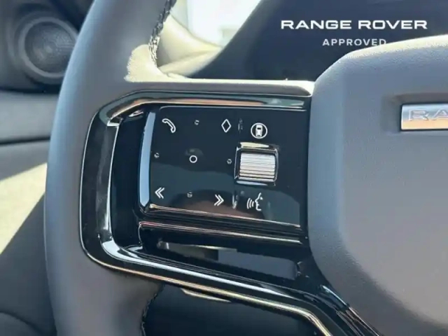 Land Rover Range Rover evoque 1.5 p270e phev 269ch midnight edition — photo 14