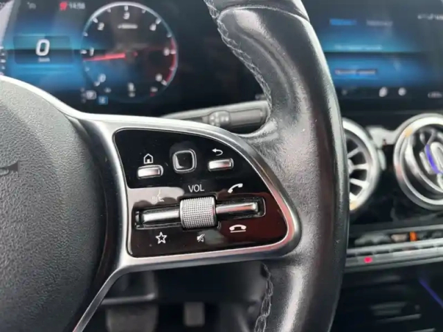 Mercedes Classe B 200 d progressive line edition — photo 19