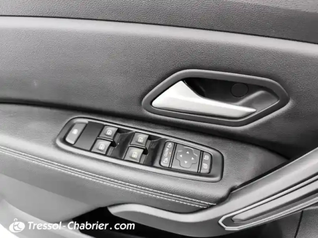Dacia Duster tce 150 4x2 edc journey — photo 20