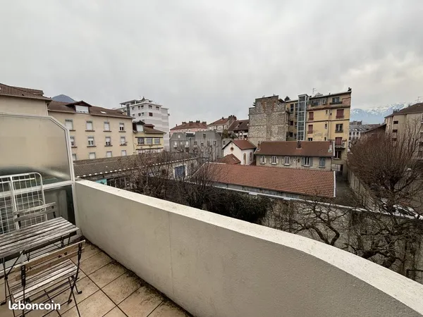 Duplex 4 pièces 63 m²