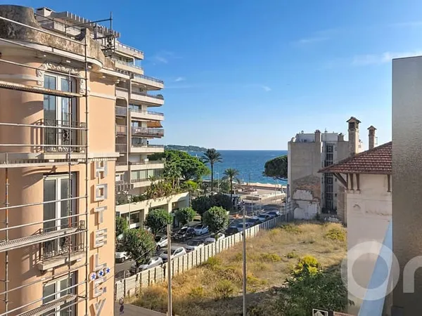 Studio 2 pièces 32 m²