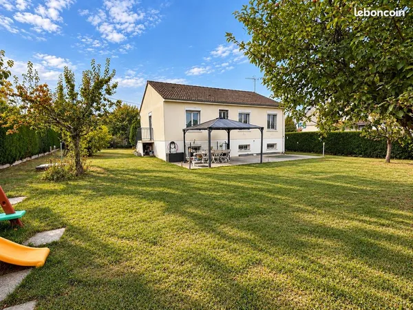 Maison 5 pièces 105 m²