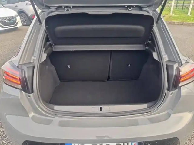 Peugeot 208 electrique 50 kwh 136ch — photo 6