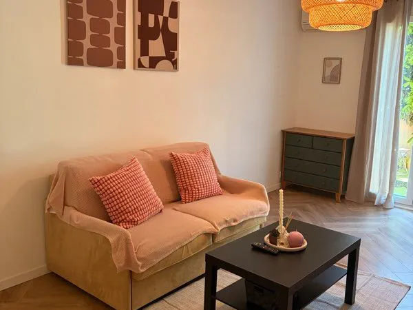 Nice ferber - t2 meublé rénové 45 m² avec terrasse & climatisation