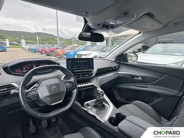 Peugeot 3008 puretech 130ch s&amp;s bvm6 — photo 2