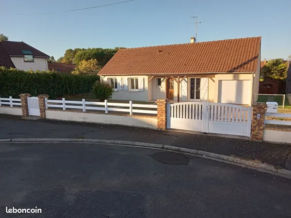 MAISON à LOUER à GUECELARD