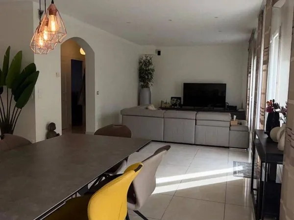 Maison de ville 7 pièces 160 m²