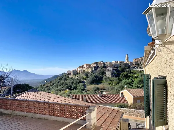 Maison 7 pièces 107 m²