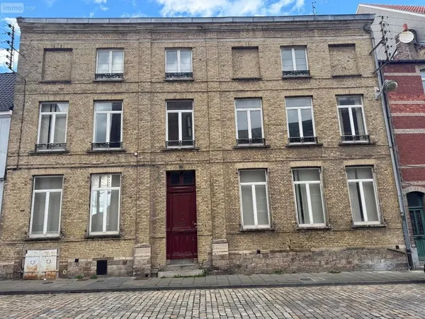 Maison 10 pièces 418 m²