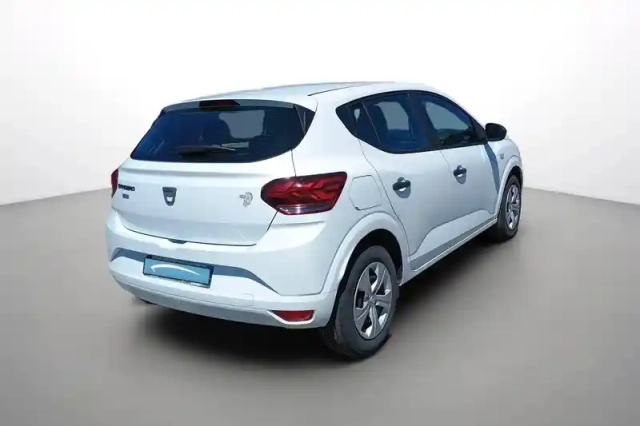 Dacia Sandero eco-g 100 - 22 — photo 6