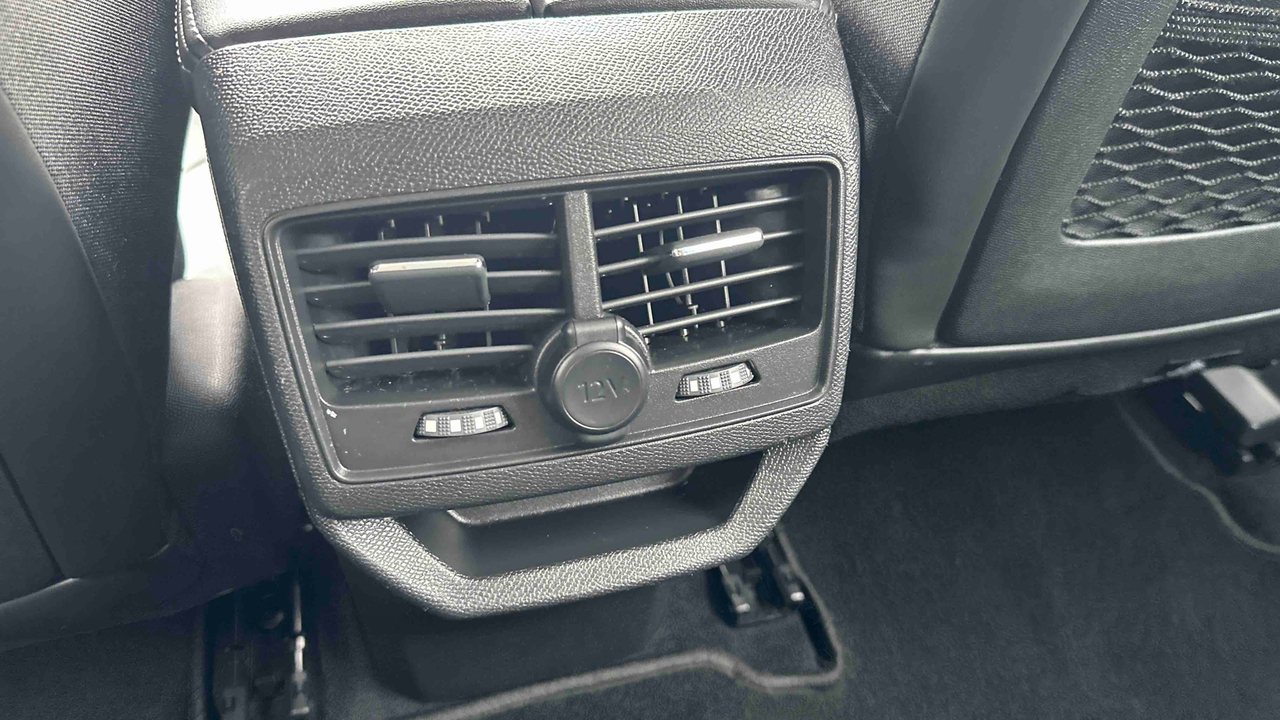 Peugeot 3008 Puretech 130ch S&amp;S EAT8 — photo 19