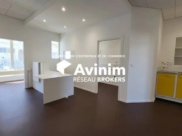 Local commercial 85 m²