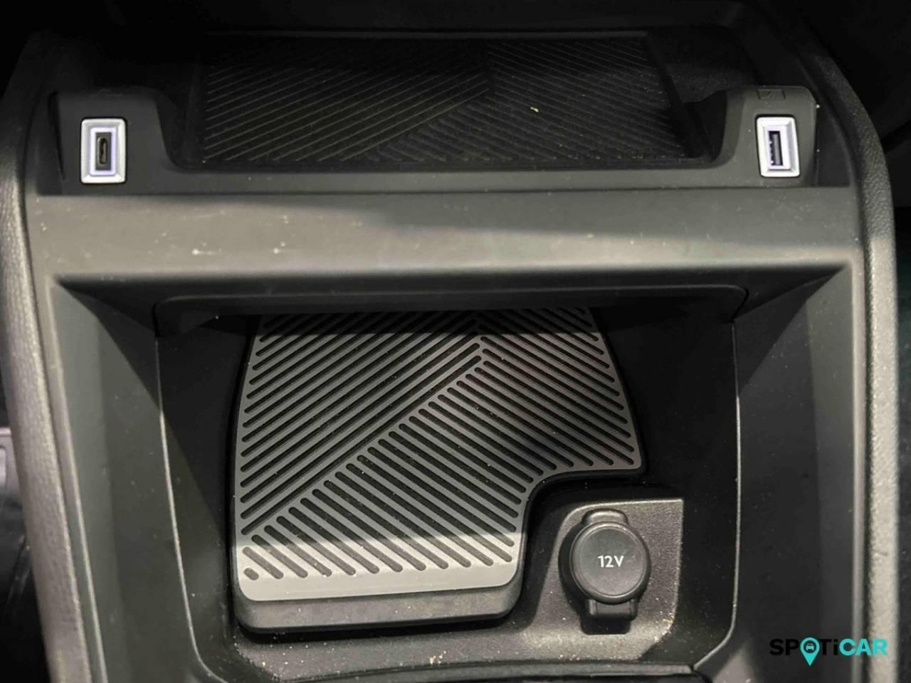 Citroën C4 X puretech 130 s&s eat8 shine — photo 21