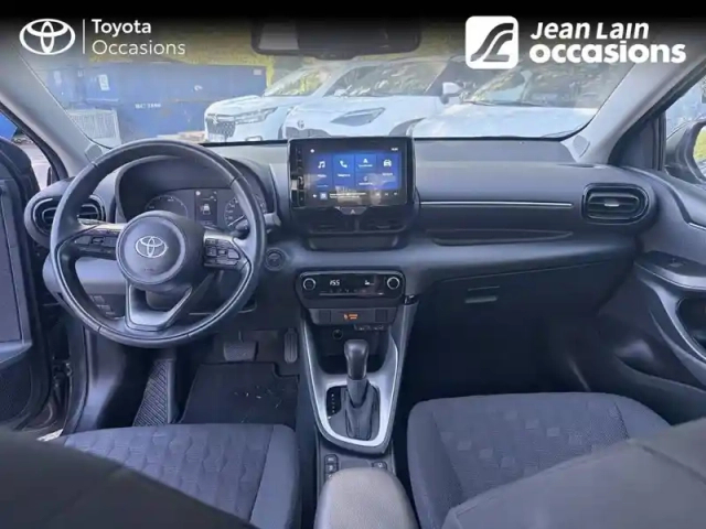 Toyota Yaris hybride 116h — photo 18