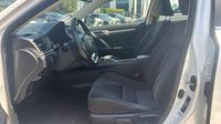 Lexus Ct 200h Pack MY20 — photo 12