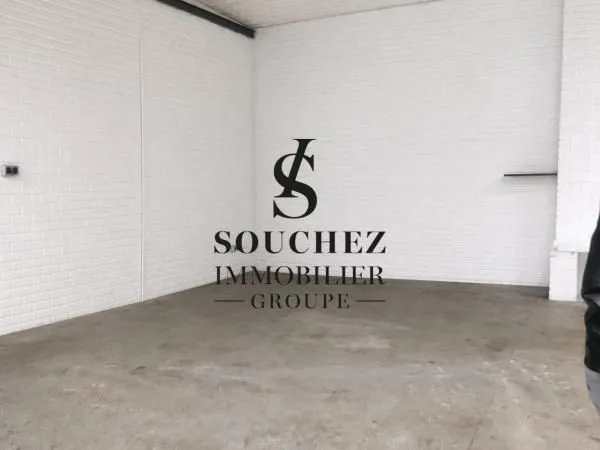 Local d'activité 100 m²