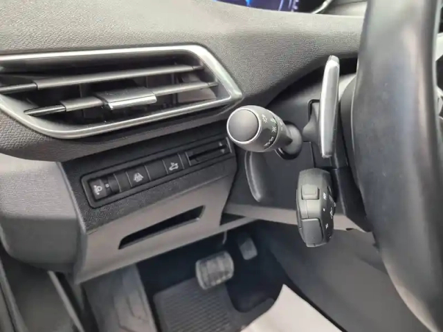 Peugeot 3008 puretech 130ch s&amp;s eat8 — photo 22