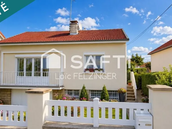 Maison 77m2, 2 chambres, une véranda et 777m2 de terrain