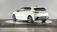Peugeot 308 PHEV 180ch Allure Pack e-EAT8 — photo 8