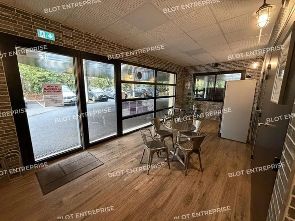 Bureaux 797m² à La Chapelle-sur-Erdre