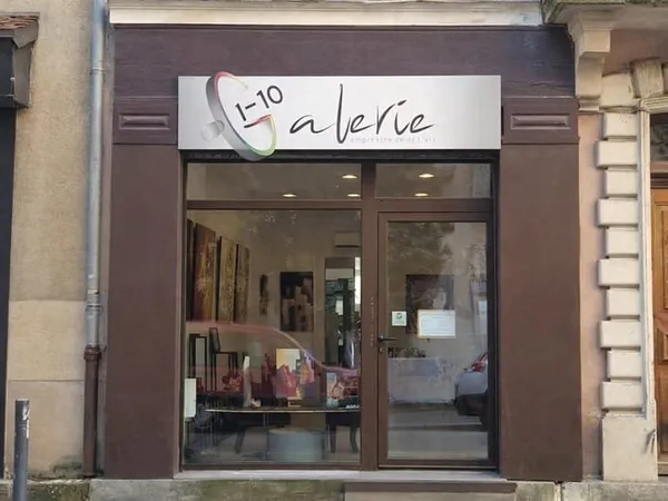 EXCLUSIVITÉ Local commercial avec vitrine Grenoble secte