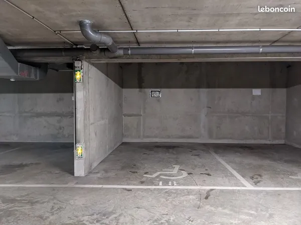 Location place de parking hyper centre
