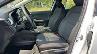 Renault Clio 1.6 E-Tech hybride 145ch Equilibre — photo 12