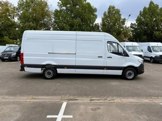 Mercedes Sprinter 317 cdi fourgon 43s l3h2 14m3 — photo 4
